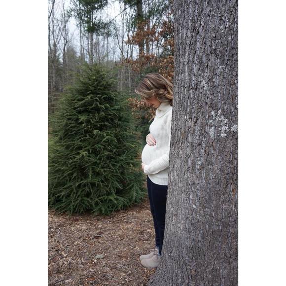 Meet your Posher, Mckensey - Picture 1 of 1